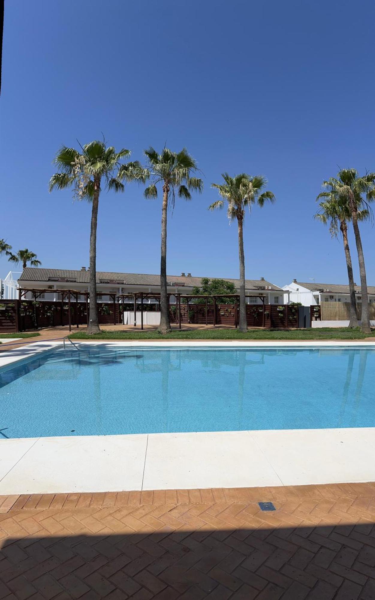 Hospedium Hotel Blu Torre De Sevilla Torre de la Reina Zewnętrze zdjęcie