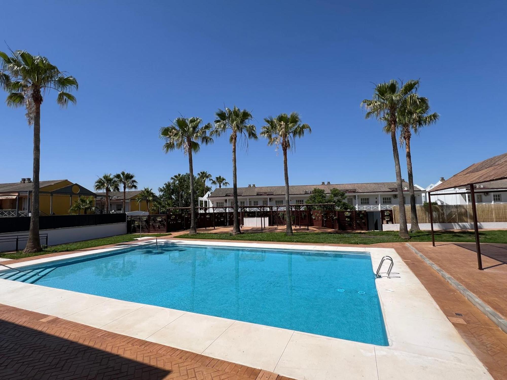 Hospedium Hotel Blu Torre De Sevilla Torre de la Reina Zewnętrze zdjęcie