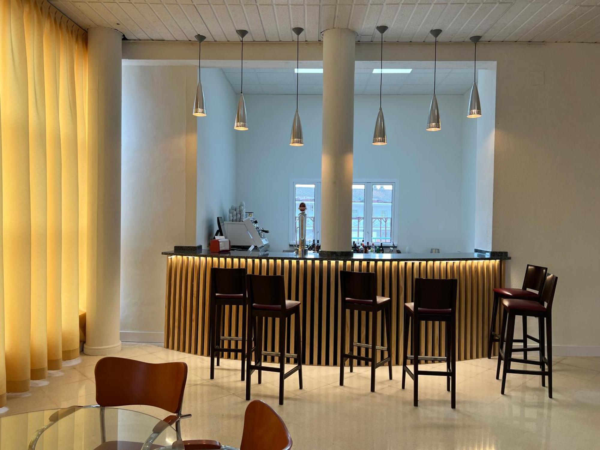 Hospedium Hotel Blu Torre De Sevilla Torre de la Reina Zewnętrze zdjęcie