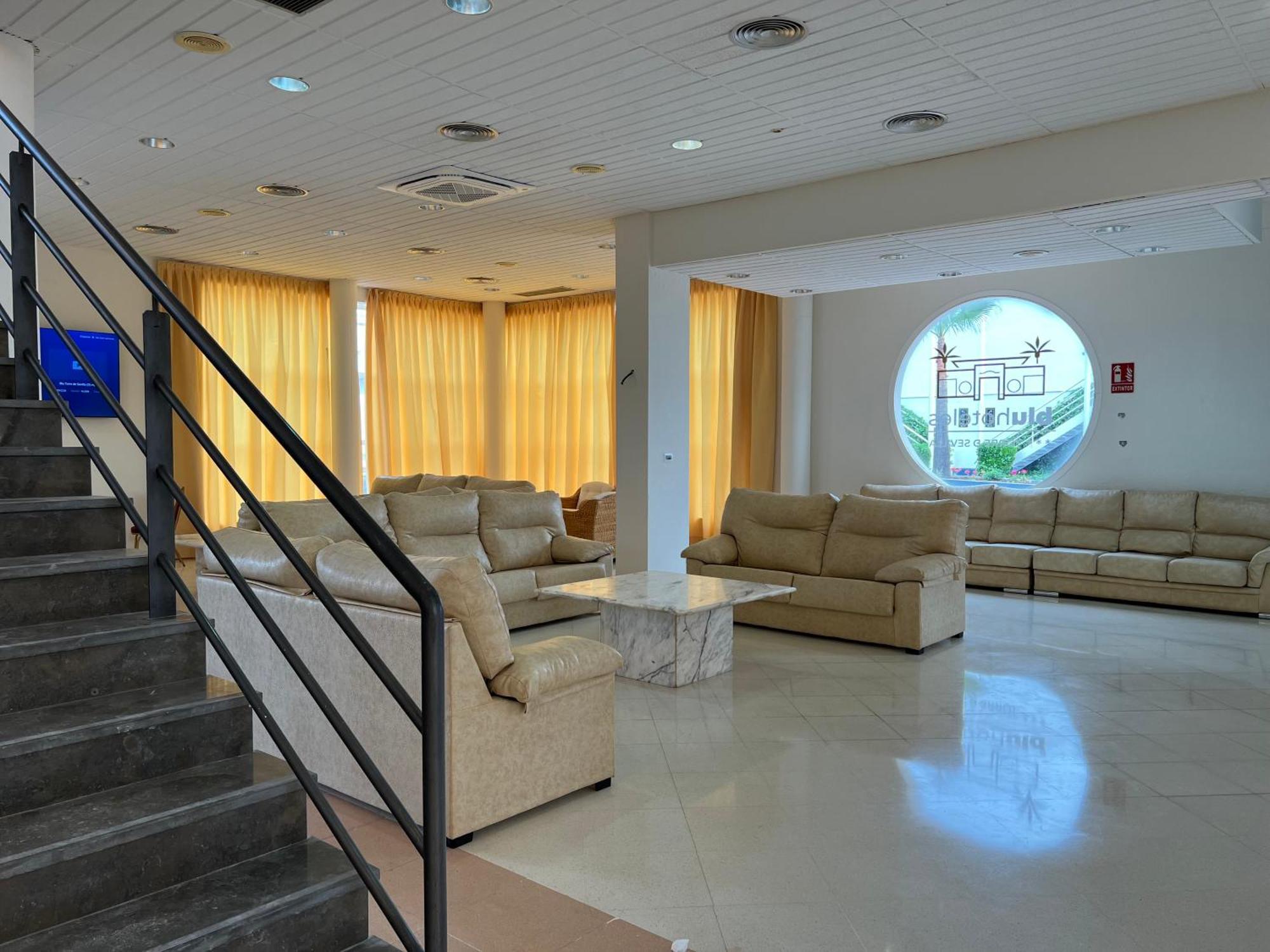 Hospedium Hotel Blu Torre De Sevilla Torre de la Reina Zewnętrze zdjęcie