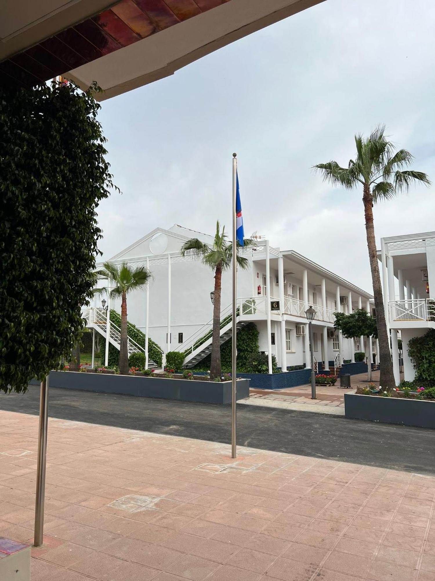 Hospedium Hotel Blu Torre De Sevilla Torre de la Reina Zewnętrze zdjęcie