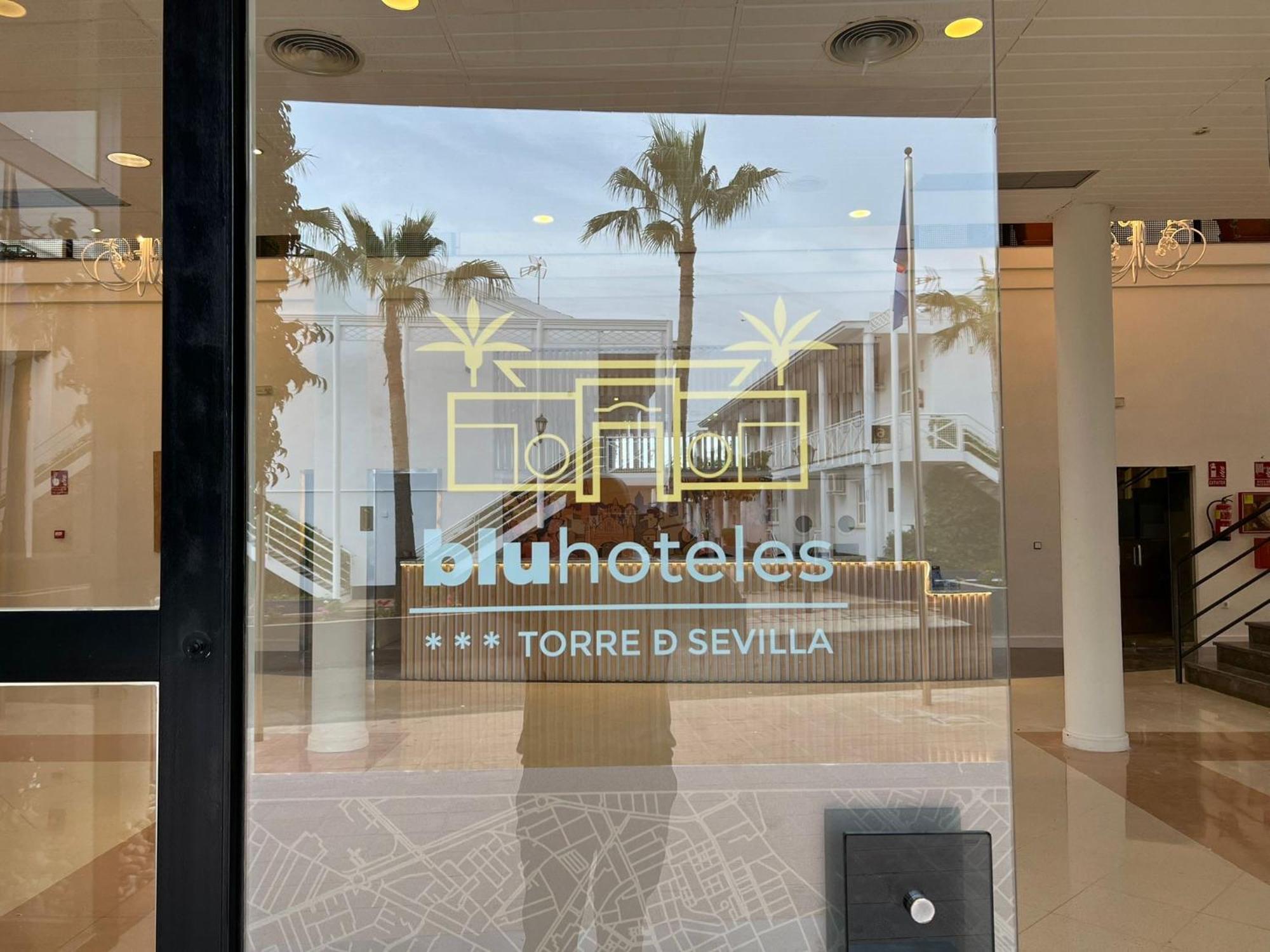 Hospedium Hotel Blu Torre De Sevilla Torre de la Reina Zewnętrze zdjęcie