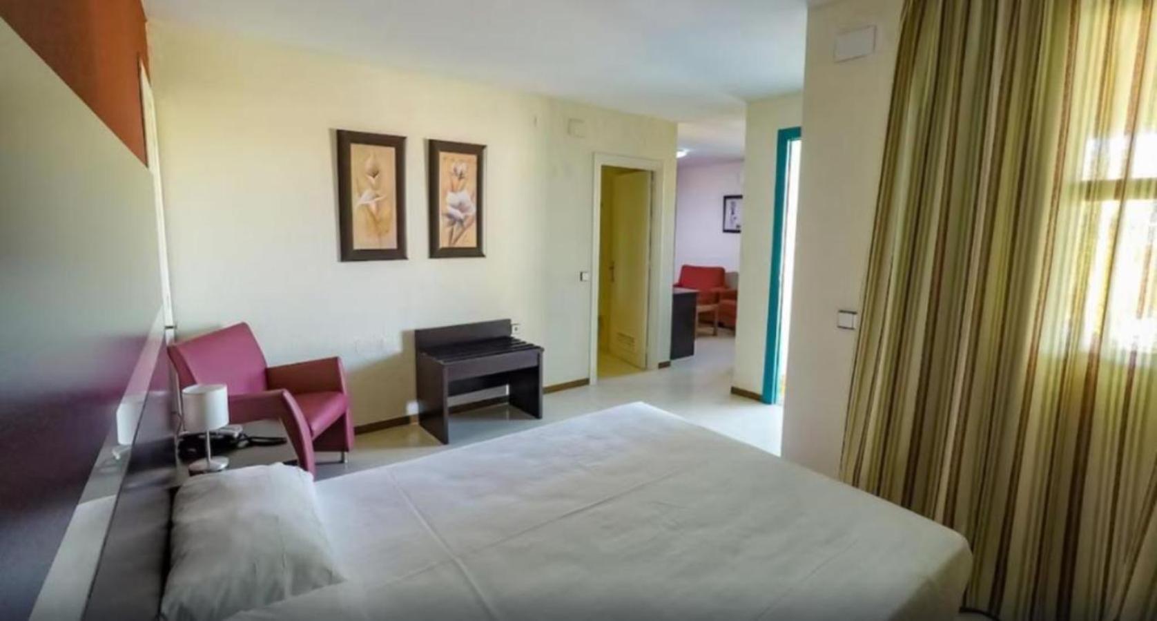 Hospedium Hotel Blu Torre De Sevilla Torre de la Reina Zewnętrze zdjęcie